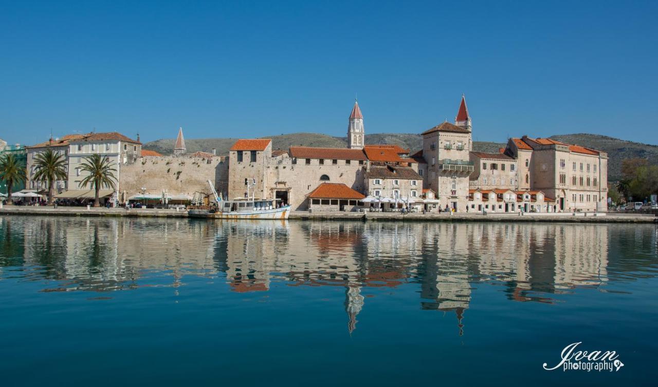 Villa Tonina Trogir Exteriör bild